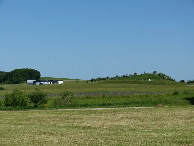 LIMESEUM und Aussichtshügel am Römerpark Ruffenhofen