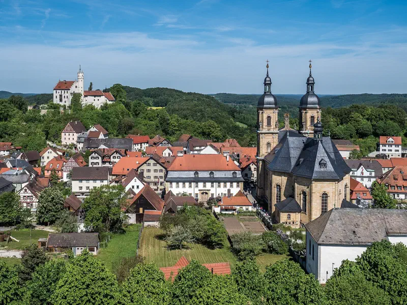 Burg und Basilika Gößweinstein an der Rundwanderung ab Pottenstein