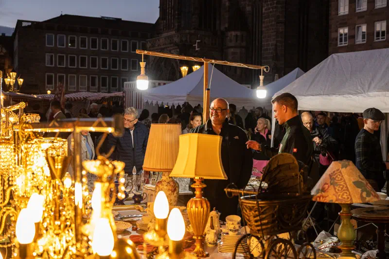 Nürnberger Trempelmarkt in der Königstraße