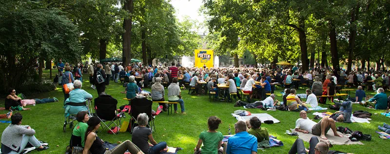 Erlanger Poetinnenfest im Schlossgarten im August 2026