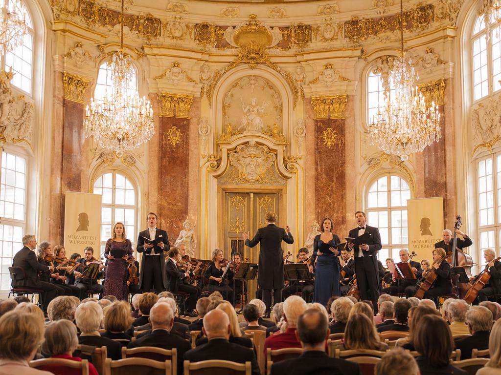 Veranstaltungstipps Franken 12 14 Juni 2026 mit Mozartfest Würzburg und Johannisfeuer Gößweinstein