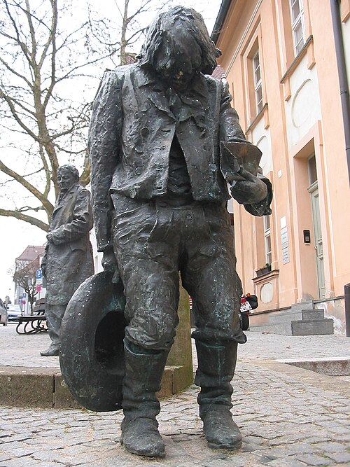 Kaspar-Hauser-Denkmal im Hofgarten Ansbach