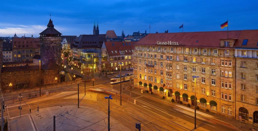 Ausblick aus einem Nürnberger Hotelzimmer auf die historische Altstadt