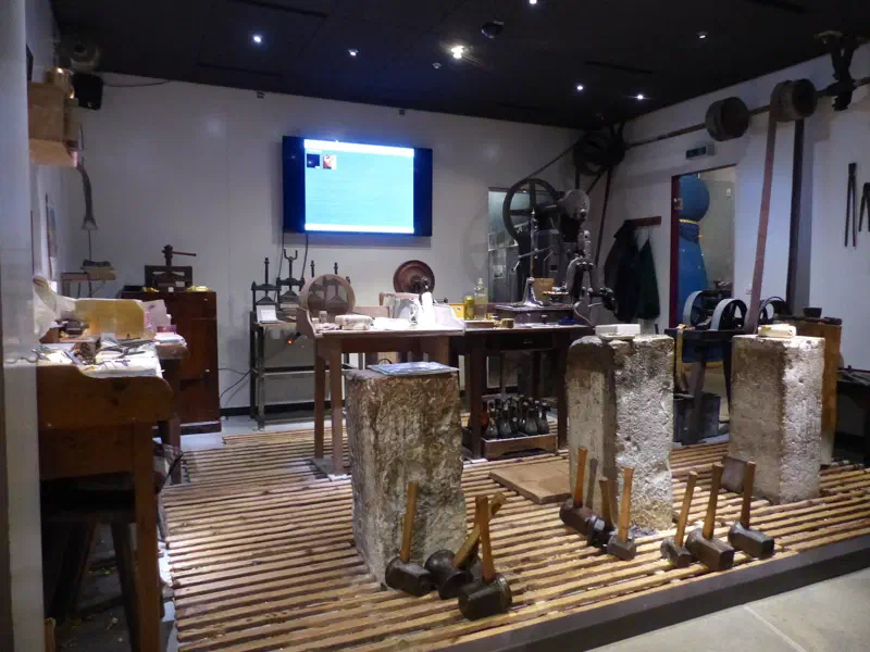 Historische Goldschlägerwerkstatt im Stadtmuseum Schwabach