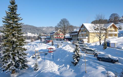Familotel Mein Krug im verschneiten Warmensteinach