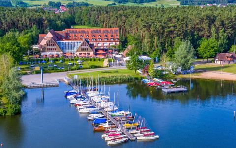 Strandhotel Seehof mit Segelhafen direkt am Brombachsee