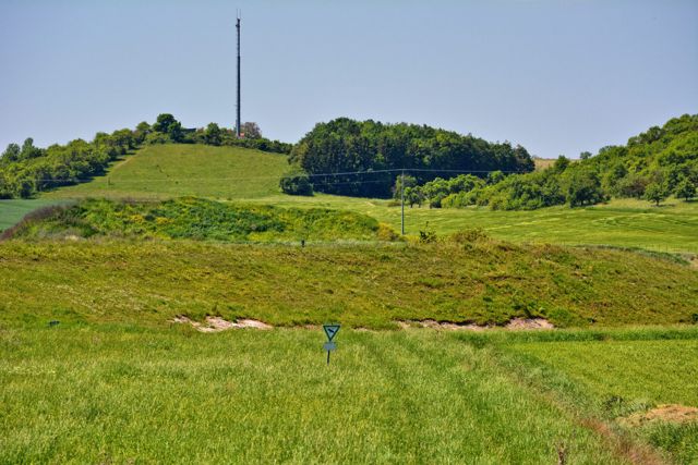 Blick von Osten über die Külsheimer Gipshügel bei Bad Windsheim